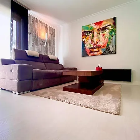 Atico Monet - Arte Y Cielo Frente Al Parque Con Rio Y Junto Al Mar * Vilagarcia de Arousa